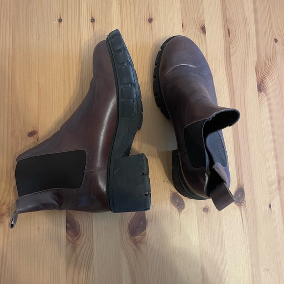 Leather boots - Picture 2 of 2